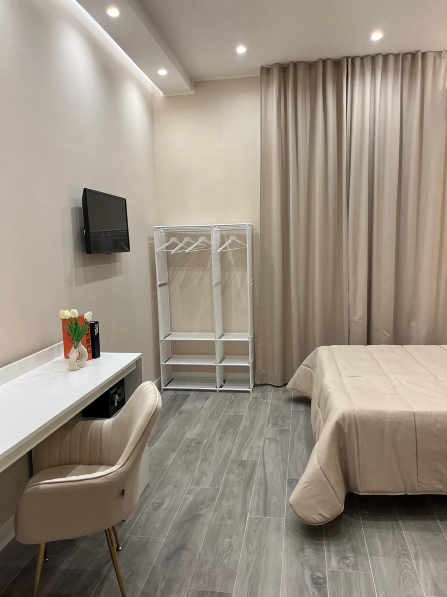 Cloes Rooms Napoli المظهر الخارجي الصورة